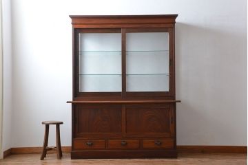 アンティーク家具　大正ロマン　背面ダイヤガラス!4面ガラスの収納棚付きアンティークガラスケース