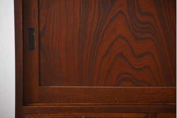 アンティーク家具　大正ロマン　背面ダイヤガラス!4面ガラスの収納棚付きアンティークガラスケース