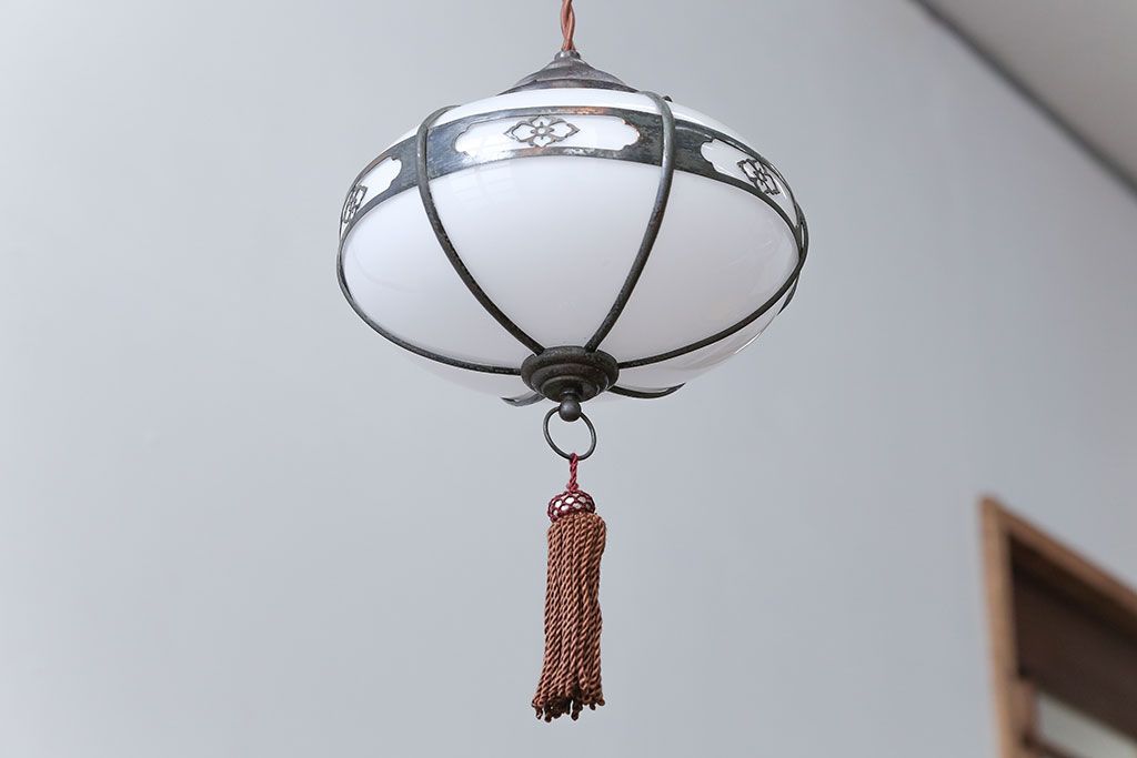 アンティーク　銅の装飾が素敵な雪洞(ぼんぼり)吊り下げ照明