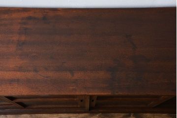 レトロ家具　昭和レトロ　モールガラス入り!4枚引き戸のアンティーク収納棚