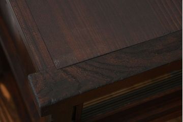 アンティーク家具　アンティーク　古い木製のモールガラス戸水屋箪笥サイドボード