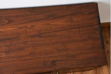 アンティーク家具　アンティーク　古い木製の和風な鉄脚ローボード