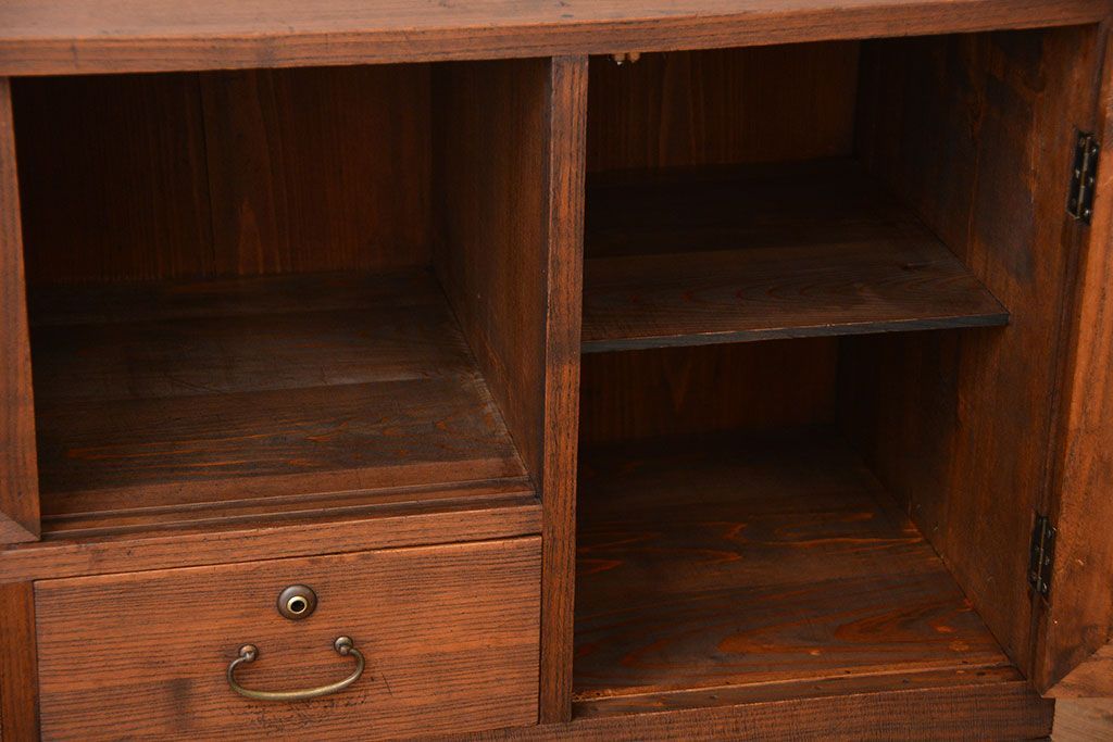 アンティーク家具　アンティーク　古い木製の和風な鉄脚ローボード