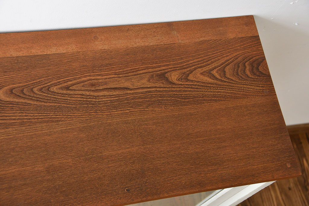 アンティーク家具　アンティークペイント　気泡ガラス入り!脚付きキャビネット