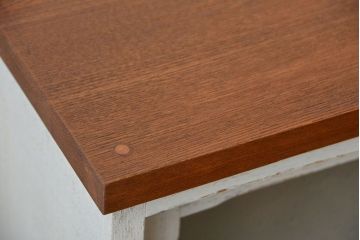 アンティーク家具　アンティークペイント　気泡ガラス入り!脚付きキャビネット