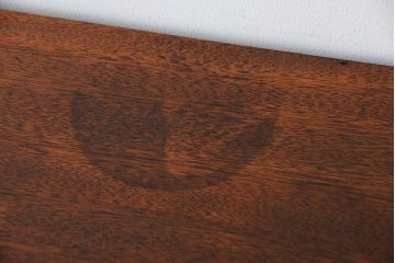 アンティーク家具　アンティーク　モールガラス入り!古い木製の脚付き引き戸収納棚