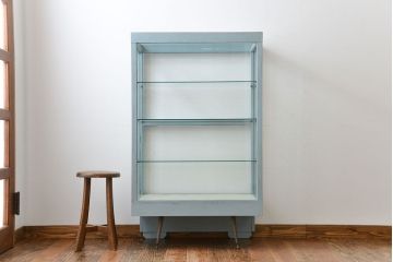 レトロ家具　昭和レトロ　かわいい鉄脚!アンティークオープンラックショーケース