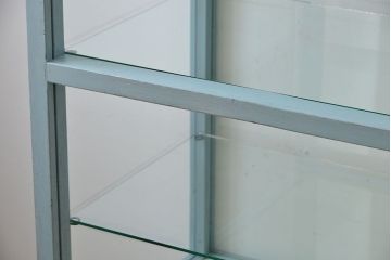 レトロ家具　昭和レトロ　かわいい鉄脚!アンティークオープンラックショーケース