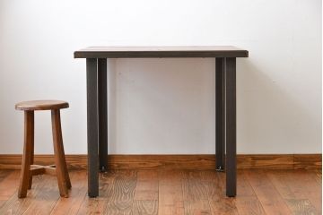 ラフジュ工房オリジナル　古材天板の2人用鉄脚ダイニングテーブル