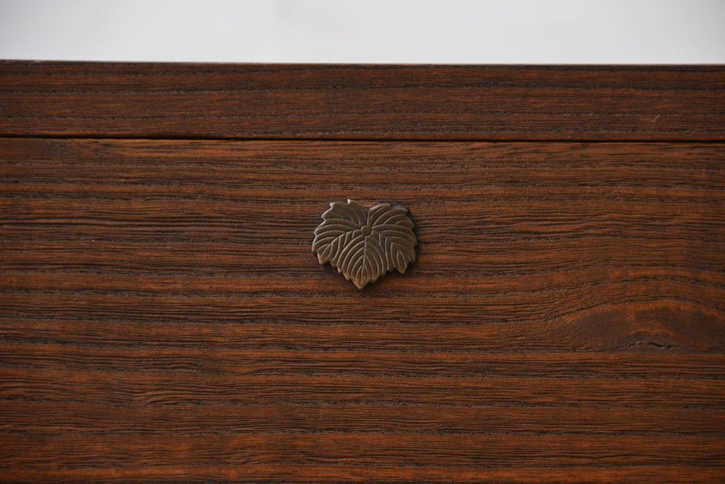 アンティーク家具　アンティーク　古い木製の和風な鉄脚ローボード(2)