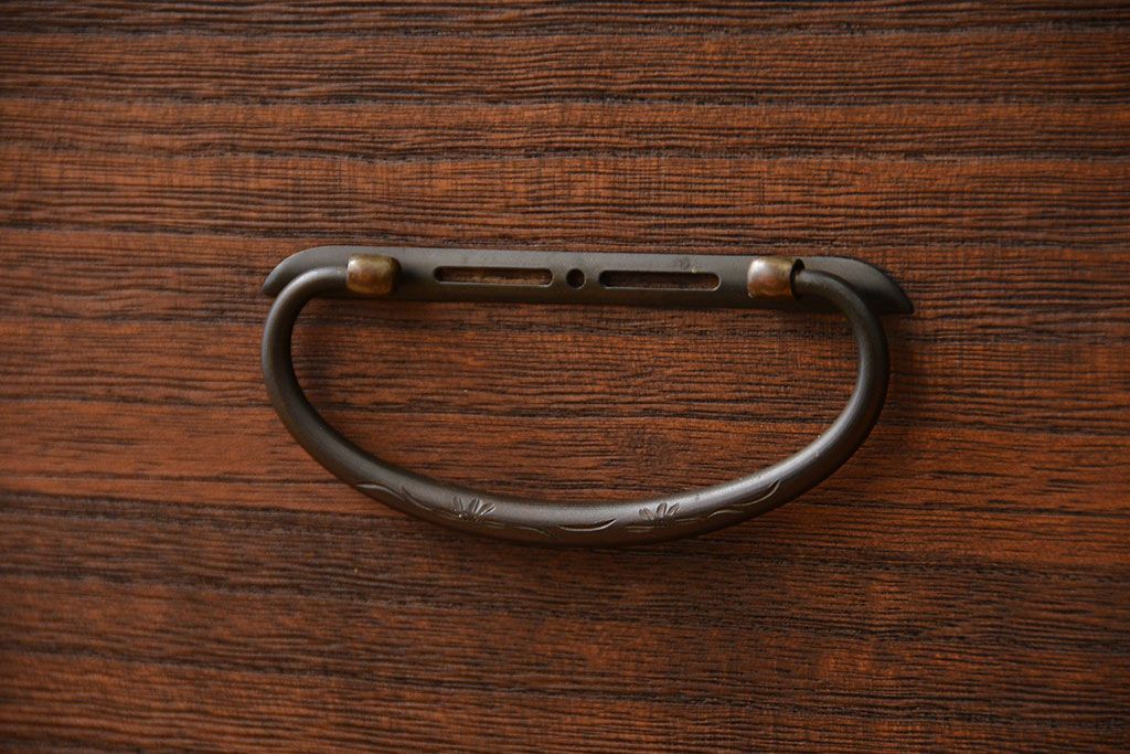 アンティーク家具　アンティーク　古い木製の和風な鉄脚ローボード(2)