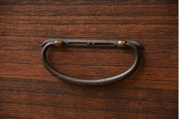 アンティーク家具　アンティーク　古い木製の和風な鉄脚ローボード(2)