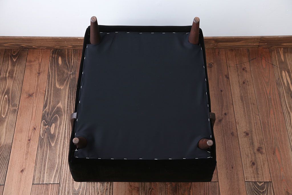 アンティーク家具　アンティーク　シンプルでシックな1人掛け曲げ木アームソファ(1)