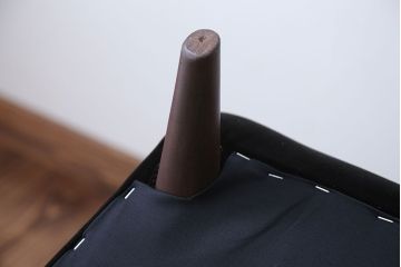 アンティーク家具　アンティーク　シンプルでシックな1人掛け曲げ木アームソファ(1)