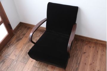 アンティーク家具　アンティーク　シンプルでシックな1人掛け曲げ木アームソファ(2)