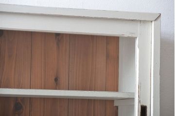 アンティーク家具　アンティークペイント　気泡ガラス入り!薄型収納棚