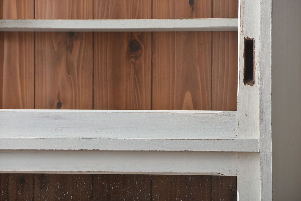 アンティーク家具　アンティークペイント　気泡ガラス入り!薄型収納棚