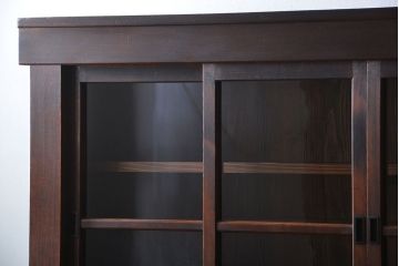 アンティーク家具　古民具・骨董　高級!4枚引き戸の重ね収納棚(水屋箪笥)