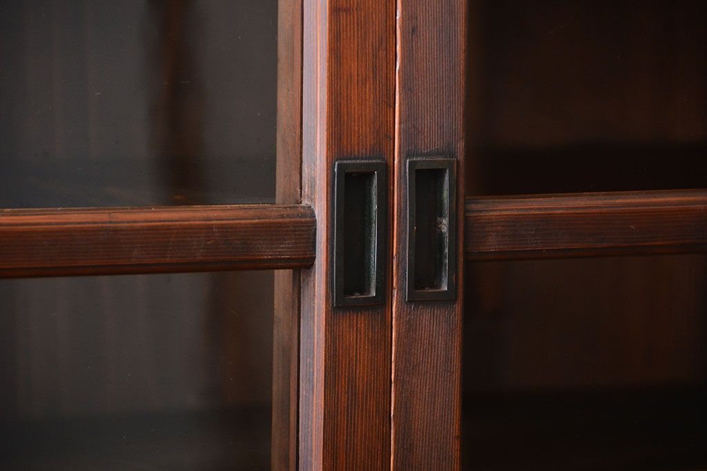 アンティーク家具　古民具・骨董　高級!4枚引き戸の重ね収納棚(水屋箪笥)