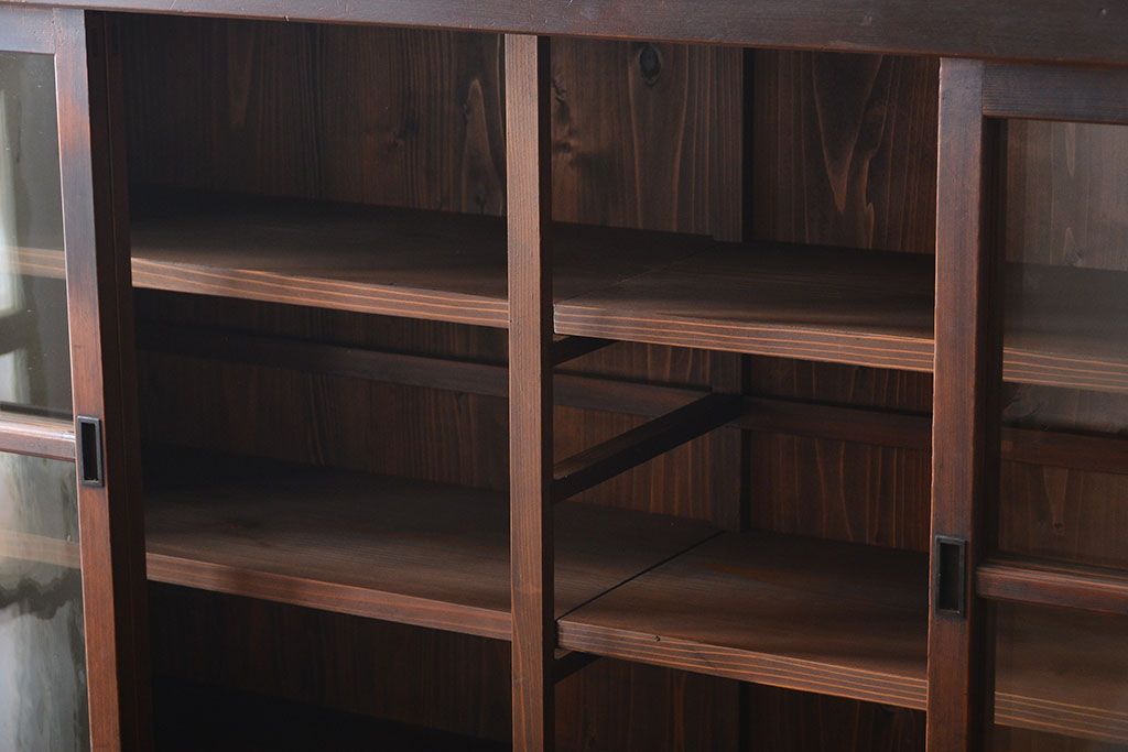 アンティーク家具　古民具・骨董　高級!4枚引き戸の重ね収納棚(水屋箪笥)