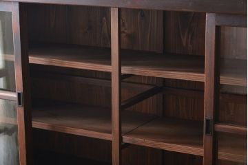 アンティーク家具　古民具・骨董　高級!4枚引き戸の重ね収納棚(水屋箪笥)