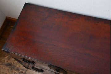 アンティーク家具　古民具・骨董　前面栗材の味わい深い米沢箪笥