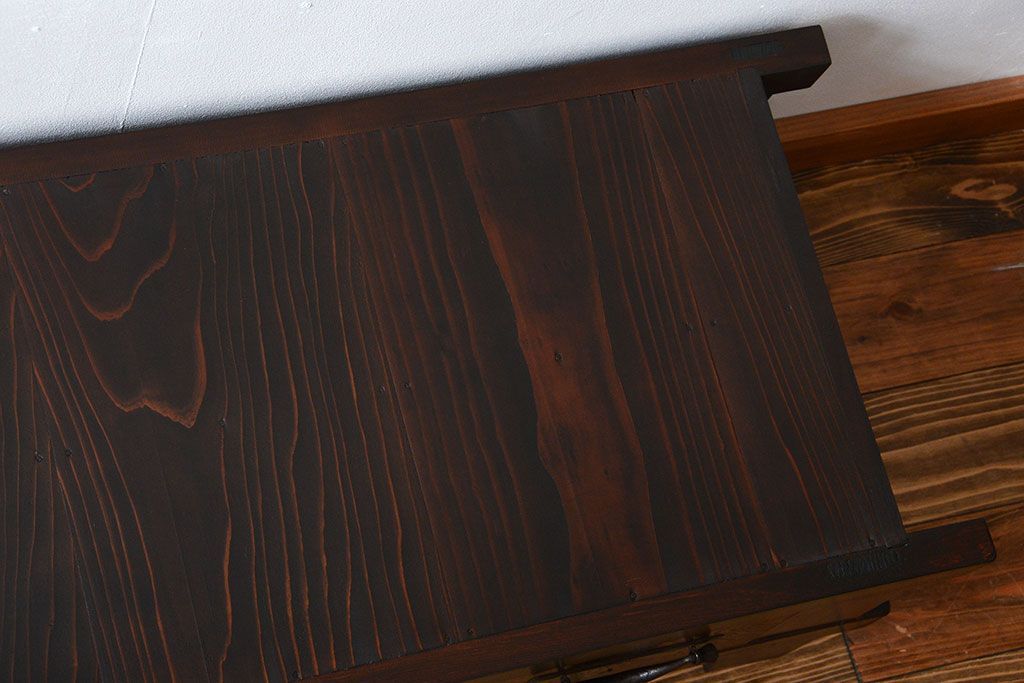 アンティーク家具　古民具・骨董　脚付き!時代箪笥テレビボード(水屋箪笥、ローボード、テレビ台、キャビネット、収納棚)(1)