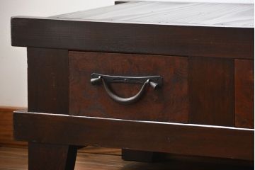 アンティーク家具　古民具・骨董　脚付き!時代箪笥テレビボード(水屋箪笥、ローボード、テレビ台、キャビネット、収納棚)(1)