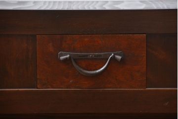 アンティーク家具　古民具・骨董　脚付き!時代箪笥テレビボード(水屋箪笥、ローボード、テレビ台、キャビネット、収納棚)(1)