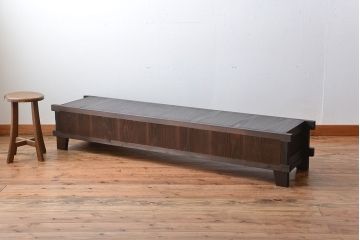 アンティーク家具　古民具・骨董　脚付き!時代箪笥テレビボード(水屋箪笥、ローボード、テレビ台、キャビネット、収納棚)(1)