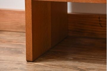 ヴィンテージ家具　1960年代　ビンテージ品　北欧風デザインのカップボード(食器棚)