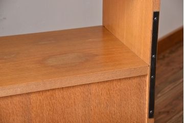 ヴィンテージ家具　1960年代　ビンテージ品　北欧風デザインのカップボード(食器棚)