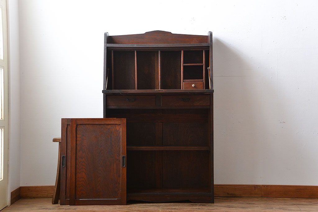 アンティーク家具　和製アンティーク　古い木製のライティングビューロー