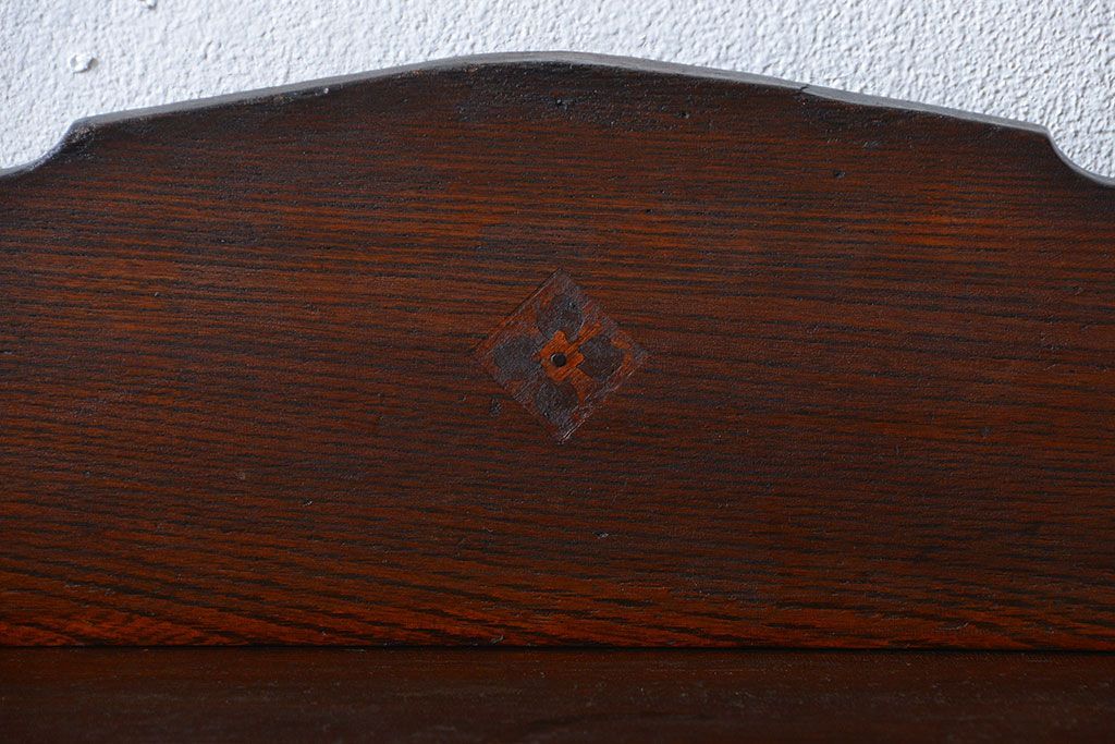 アンティーク家具　和製アンティーク　古い木製のライティングビューロー