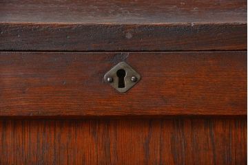 アンティーク家具　和製アンティーク　古い木製のライティングビューロー