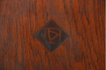 アンティーク家具　和製アンティーク　古い木製のライティングビューロー