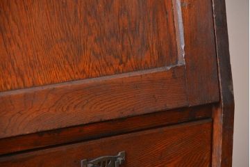 アンティーク家具　和製アンティーク　古い木製のライティングビューロー