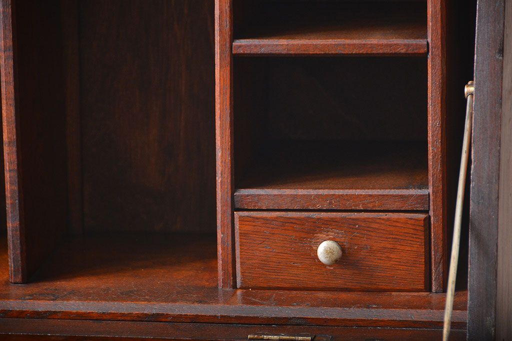 アンティーク家具　和製アンティーク　古い木製のライティングビューロー