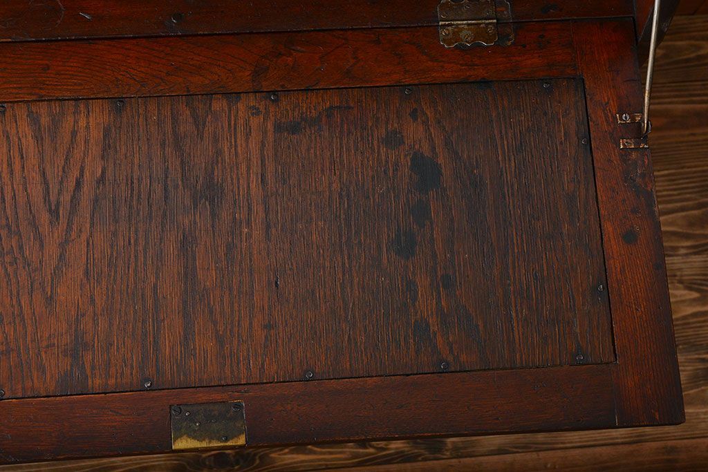 アンティーク家具　和製アンティーク　古い木製のライティングビューロー