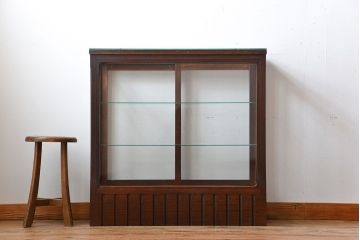 アンティーク家具　大正ロマン　モダンな薄型アンティークガラスケース(ショーケース)
