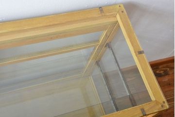 レトロ家具　昭和レトロ　古い木製のアンティークガラスケース(ショーケース)