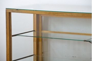 レトロ家具　昭和レトロ　古い木製のアンティークガラスケース(ショーケース)