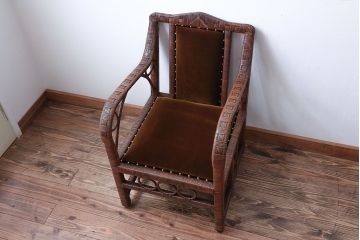 アンティーク家具　大正ロマン　ラタン(籐)製のラグジュアリーなアームチェア(1)