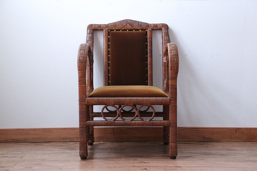 アンティーク家具　大正ロマン　ラタン(籐)製のラグジュアリーなアームチェア(2)