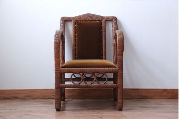 アンティーク家具　大正ロマン　ラタン(籐)製のラグジュアリーなアームチェア(2)