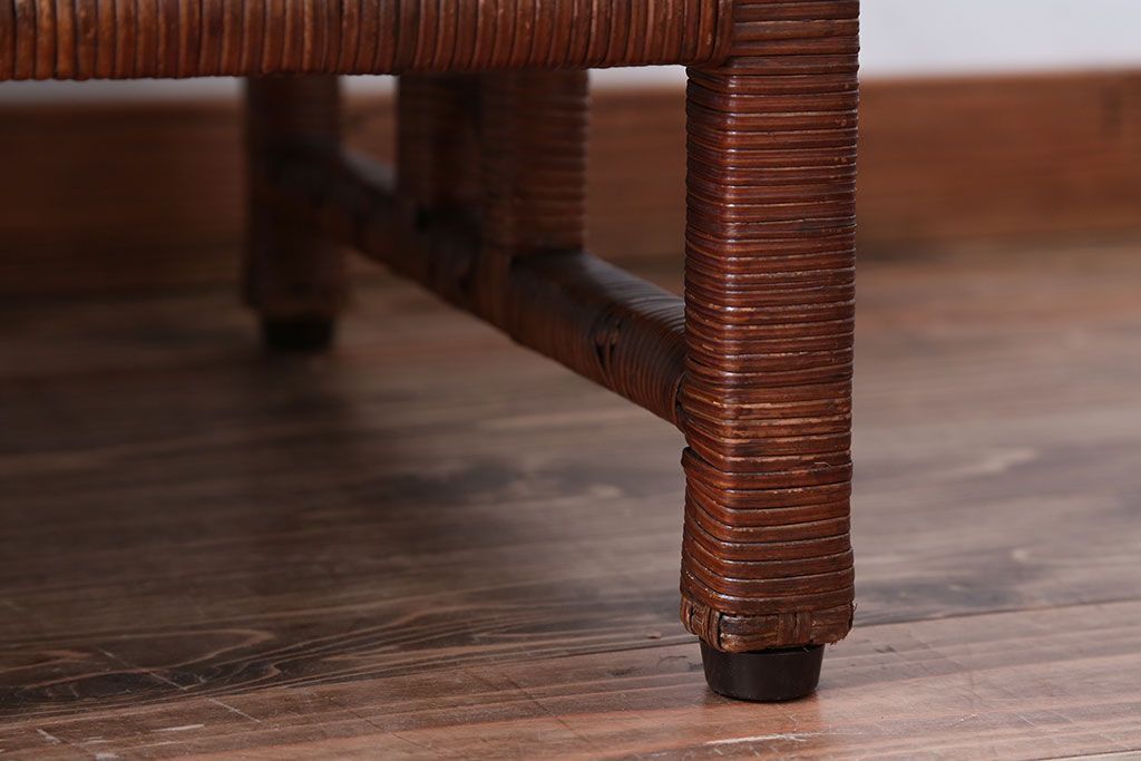 アンティーク家具　大正ロマン　ラタン(籐)製のラグジュアリーなアームチェア(2)