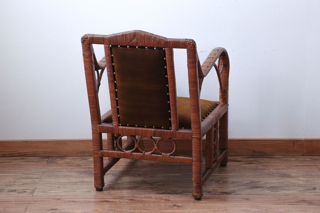アンティーク家具　大正ロマン　ラタン(籐)製のラグジュアリーなアームチェア(2)