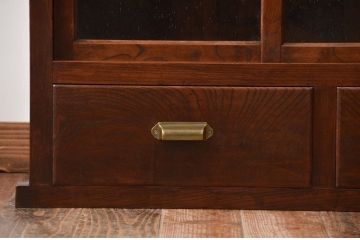 アンティーク家具　古民具・骨董　気泡ガラス入り!前面欅材のアンティーク水屋箪笥