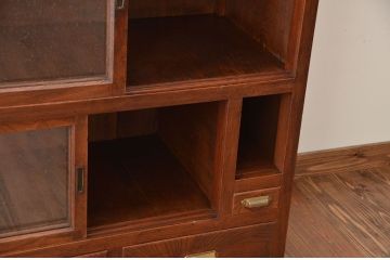 アンティーク家具　古民具・骨董　気泡ガラス入り!前面欅材のアンティーク水屋箪笥