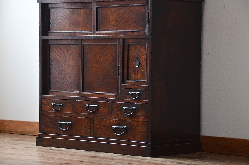 アンティーク家具　古民具・骨董　高級品!三方欅材の二段重ね三尺水屋箪笥